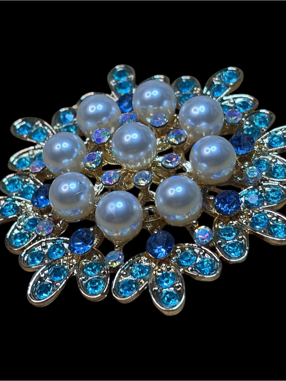 138 Pearl & Blue Crystal Floral Brooch - Elegant Women Jewelry